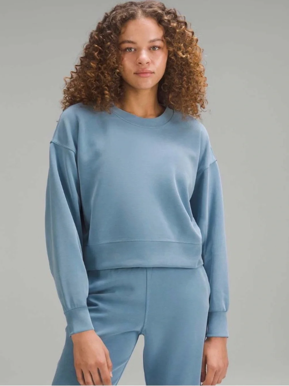 ✨💙 Lululemon Softstreme Perfectly Oversized Cropped Crew & Pant Set Size 10 💙✨